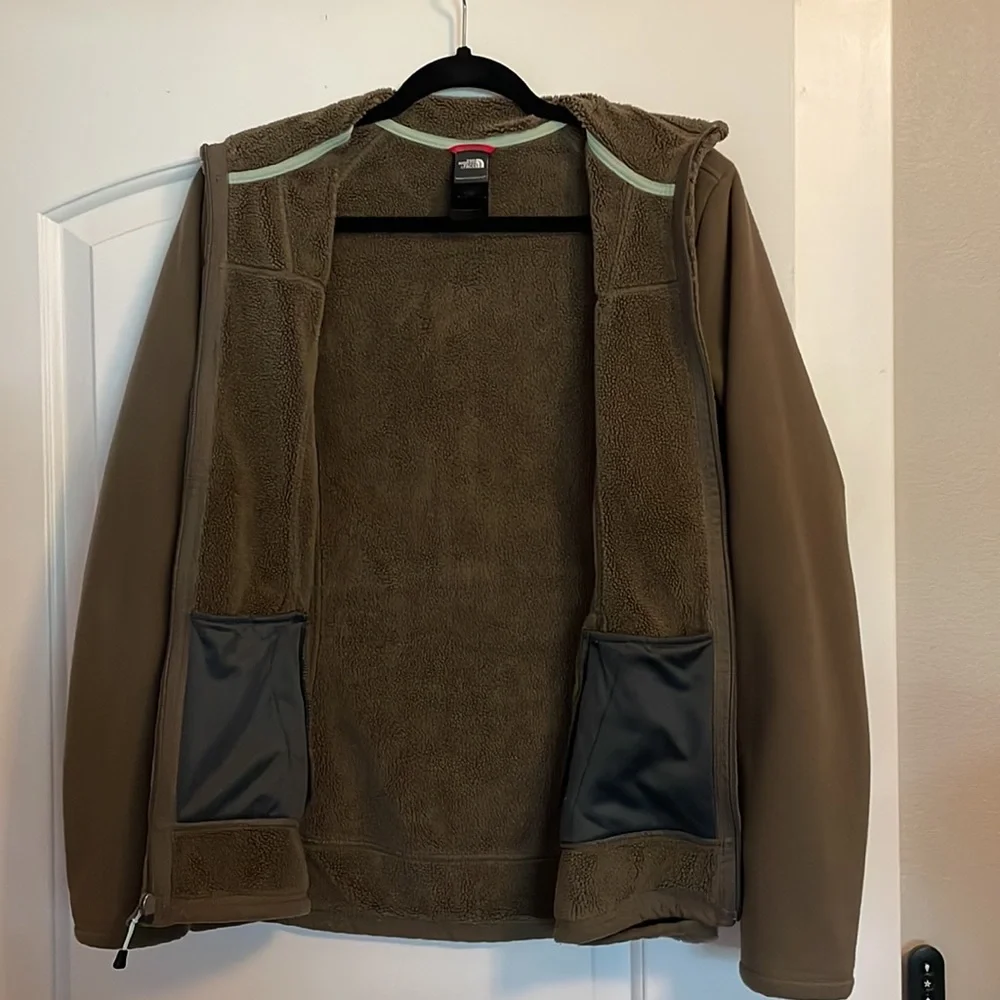 North Face Fleece Zip Up Jacket - Picture 4 of 5